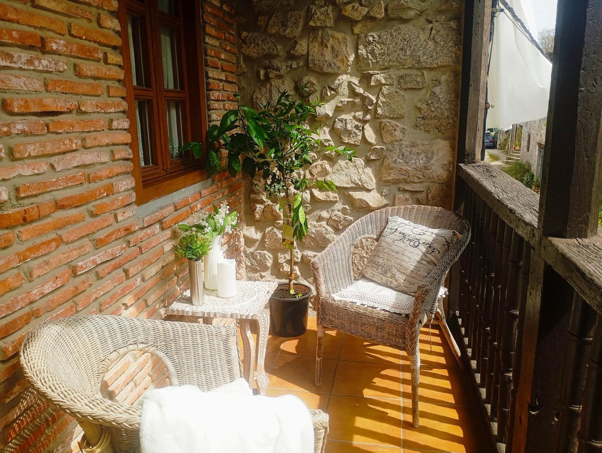 El Juacu Guest House Llanes Luaran gambar